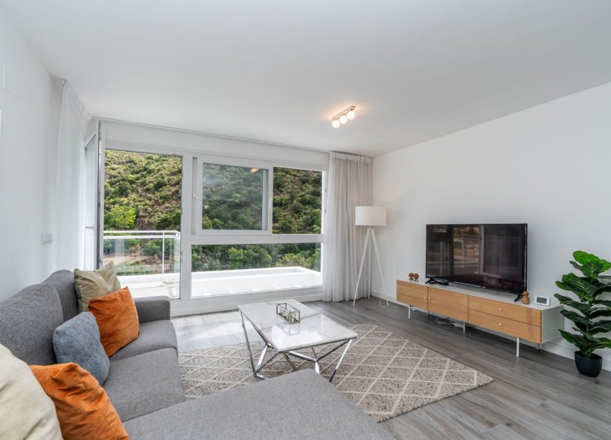 Resale - Apartment - Penthouse - Benahavís - Benahavís Centro