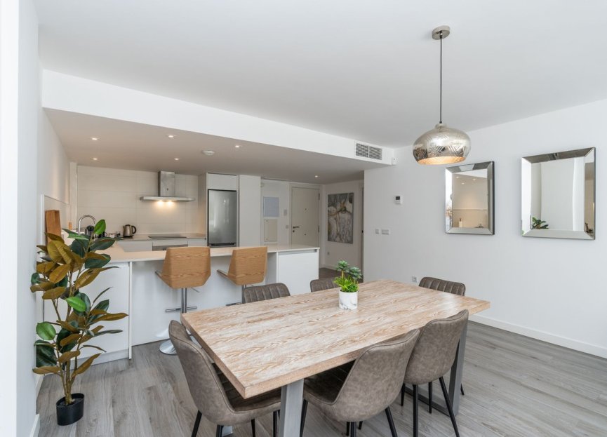 Resale - Apartment - Penthouse - Benahavís - Benahavís Centro