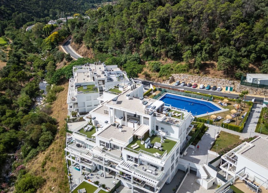 Resale - Apartment - Penthouse - Benahavís - Benahavís Centro