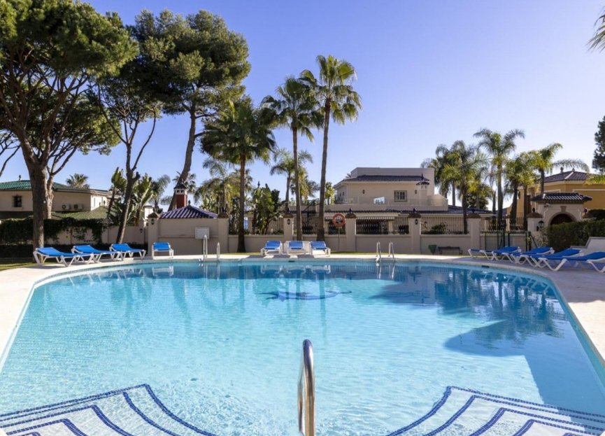 Resale - Apartment - Penthouse - Marbella - Puerto Banús