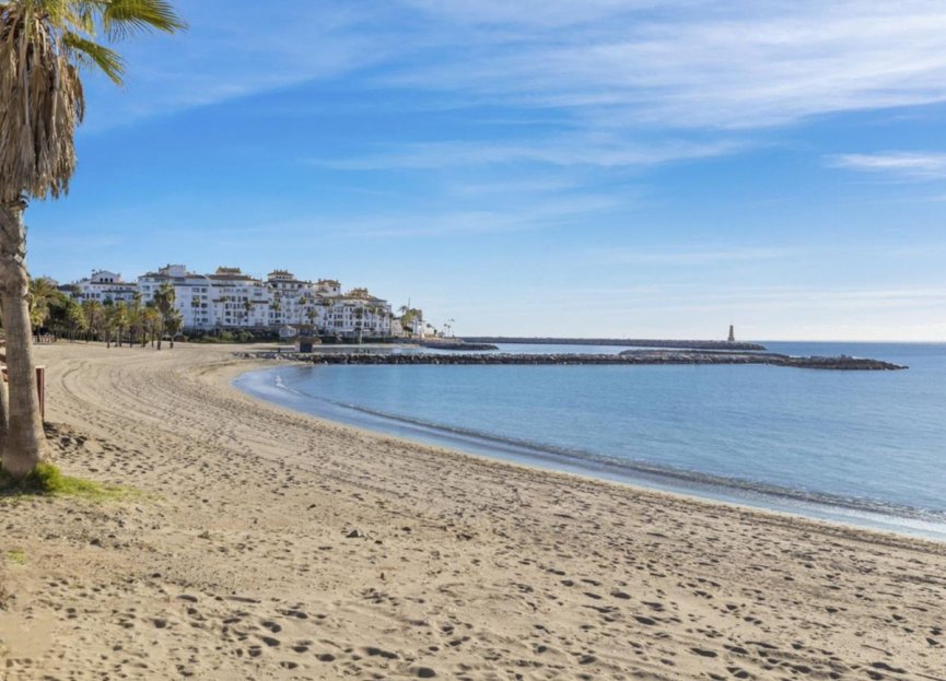 Resale - Apartment - Penthouse - Marbella - Puerto Banús