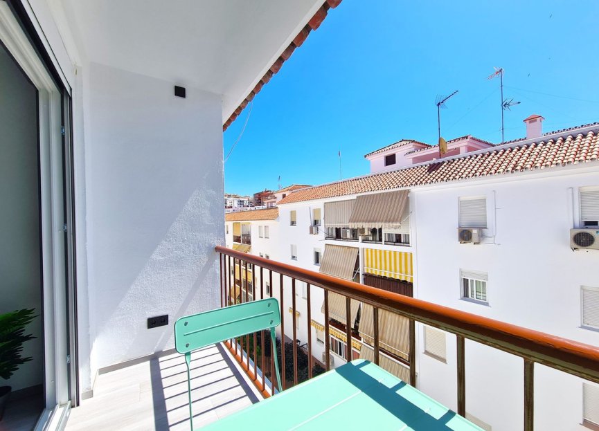 Resale - Apartment - Top Floor Apartment - Estepona - Estepona Centro