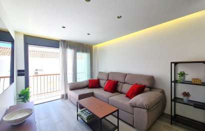 Resale - Apartment - Top Floor Apartment - Estepona - Estepona Centro