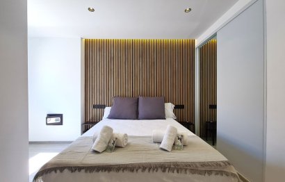 Resale - Apartment - Top Floor Apartment - Estepona - Estepona Centro