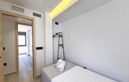 Resale - Apartment - Top Floor Apartment - Estepona - Estepona Centro