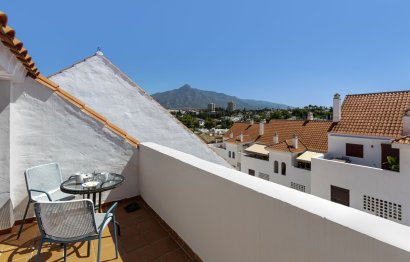 Resale - Apartment - Top Floor Apartment - Marbella - Nueva Andalucia