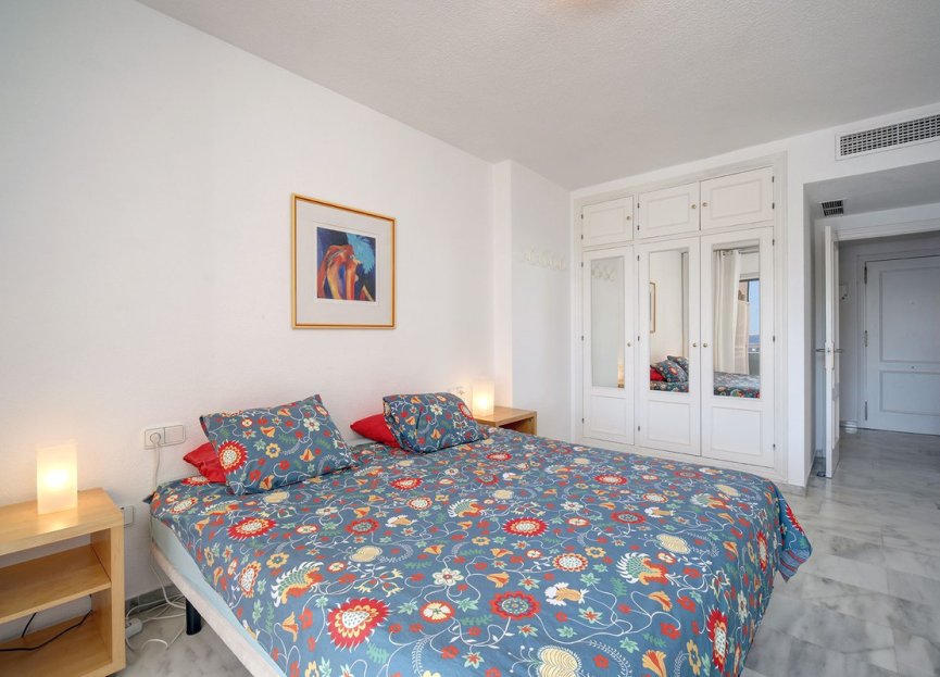 Reventa - Apartment - Middle Floor Apartment - Estepona - Estepona Centro
