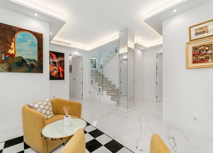 Reventa - Apartment - Penthouse - Marbella - Puerto Banús