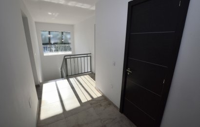 Reventa - House - Detached Villa - Benalmádena - Benalmadena Centro