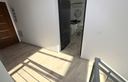 Reventa - House - Detached Villa - Benalmádena - Benalmadena Centro