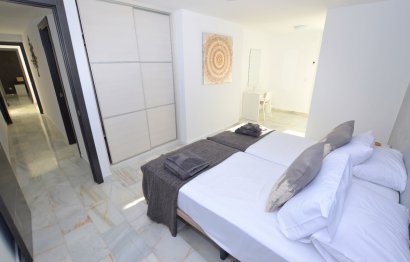 Reventa - House - Detached Villa - Benalmádena - Benalmadena Centro