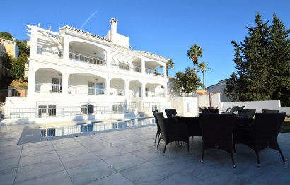 Reventa - House - Detached Villa - Benalmádena - Benalmadena Centro