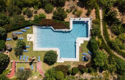 Resale - Apartment - Middle Floor Apartment - Benahavís - Benahavís Centro