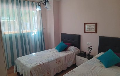 Reventa - Ground floor apartment - Estepona - Estepona Centro