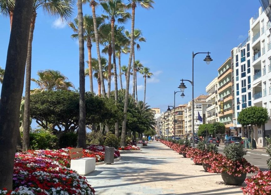 Reventa - Ground floor apartment - Estepona - Estepona Centro
