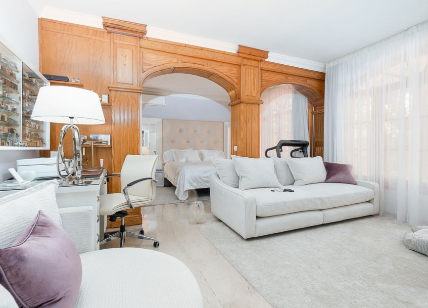 Resale - House - Detached Villa - Marbella - Marbella Centro