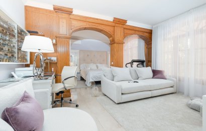 Resale - House - Detached Villa - Marbella - Marbella Centro