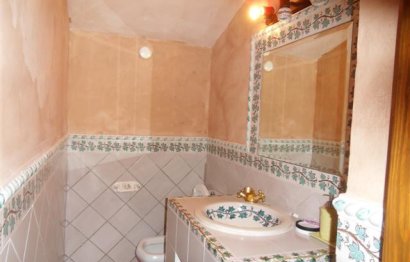 Resale - House - Detached Villa - Benahavís - La Quinta