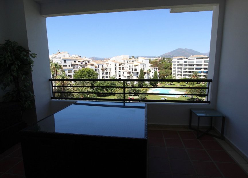 Resale - Apartment - Penthouse - Marbella - Puerto Banús