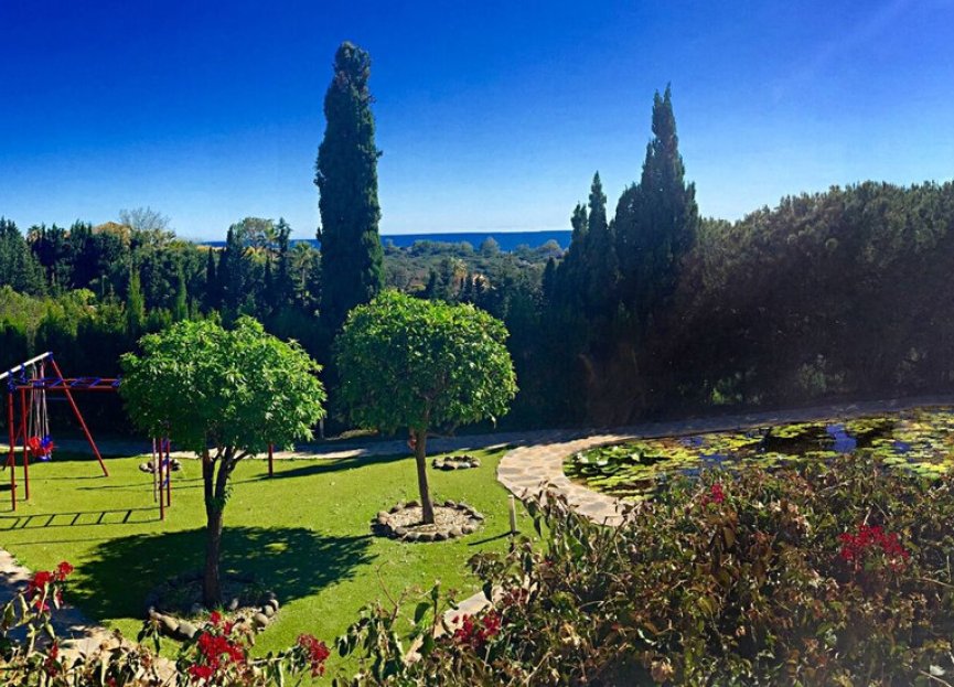 Resale - House - Detached Villa - Marbella - Elviria