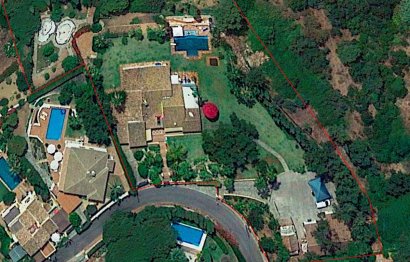 Resale - House - Detached Villa - Marbella - Elviria