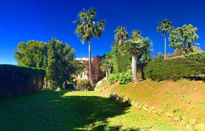 Resale - House - Detached Villa - Marbella - Elviria