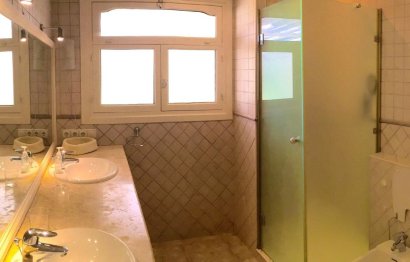 Resale - House - Detached Villa - Marbella - Elviria