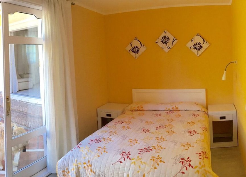 Resale - House - Detached Villa - Marbella - Elviria