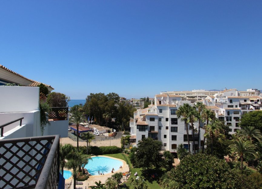 Resale - Apartment - Penthouse - Marbella - Puerto Banús