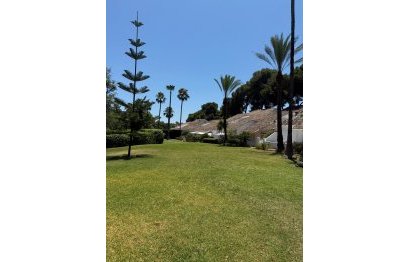 Resale - Apartment - Top Floor Apartment - Marbella - Nueva Andalucia