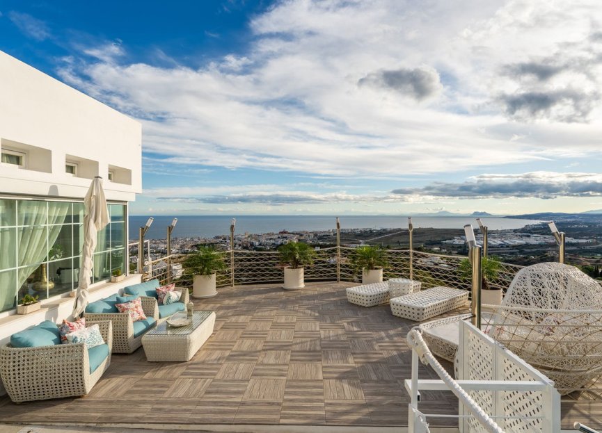 Reventa - House - Detached Villa - Estepona - Estepona Centro