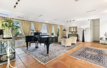 Reventa - House - Detached Villa - Estepona - Estepona Centro