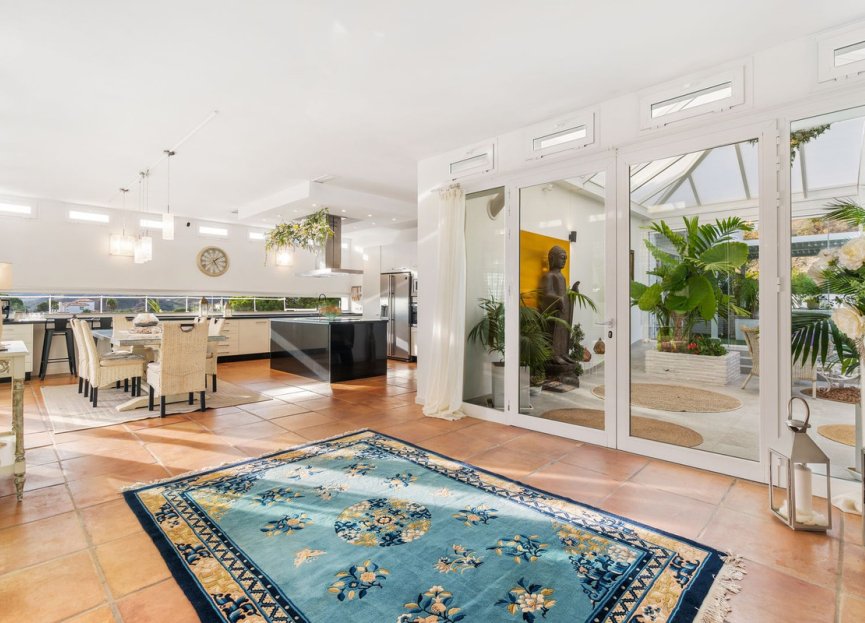 Reventa - House - Detached Villa - Estepona - Estepona Centro