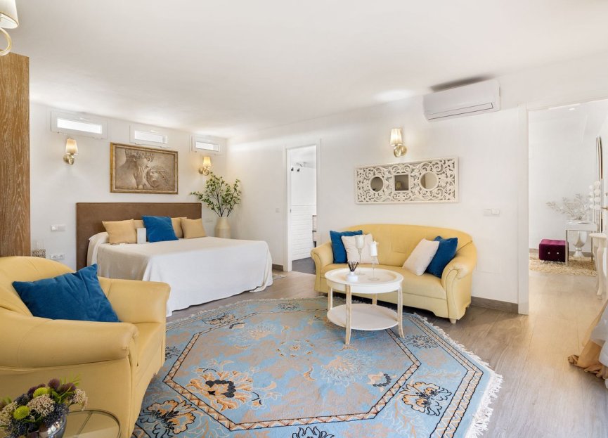 Reventa - House - Detached Villa - Estepona - Estepona Centro