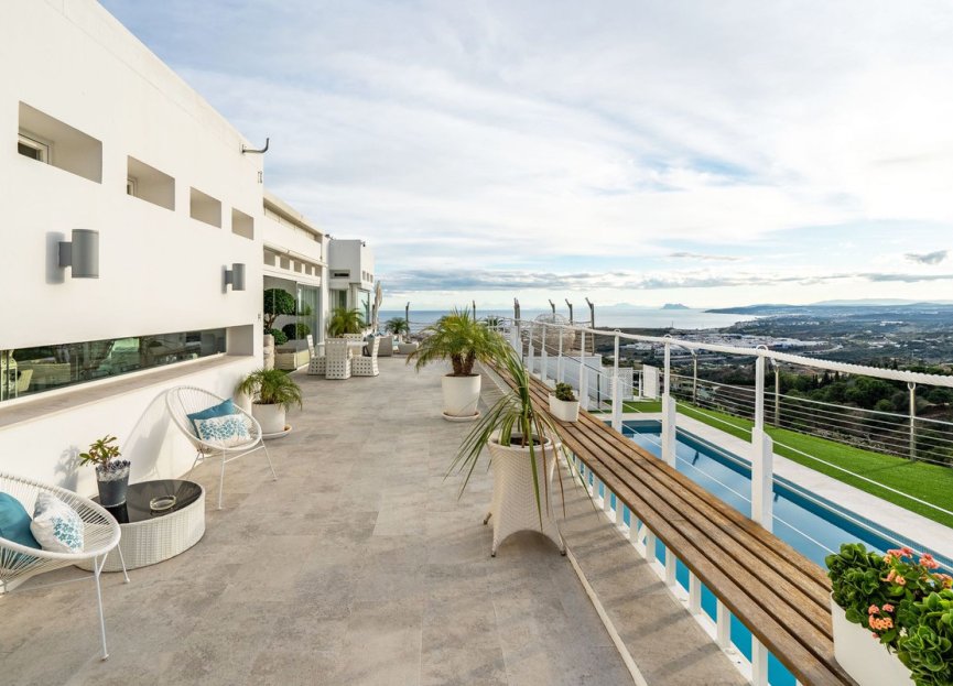 Reventa - House - Detached Villa - Estepona - Estepona Centro