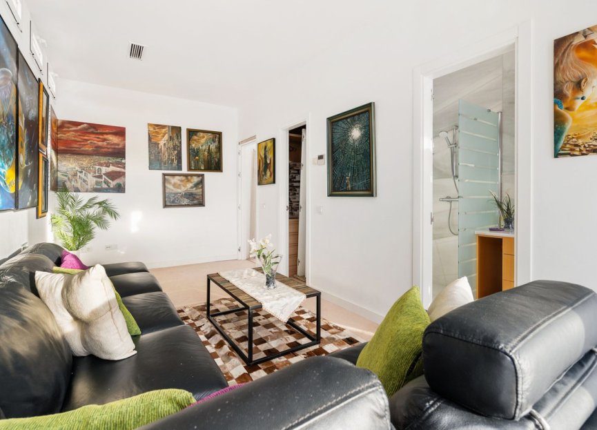 Reventa - House - Detached Villa - Estepona - Estepona Centro