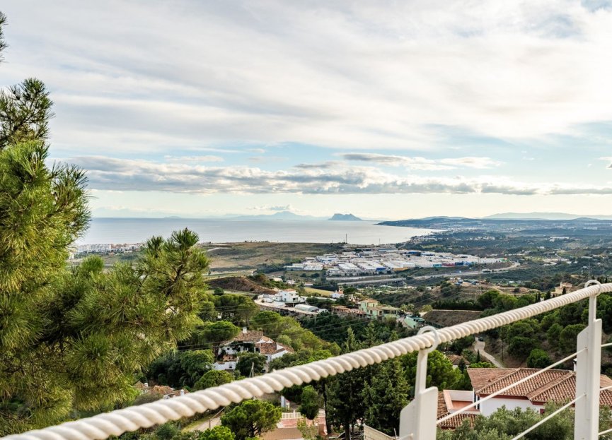 Reventa - House - Detached Villa - Estepona - Estepona Centro