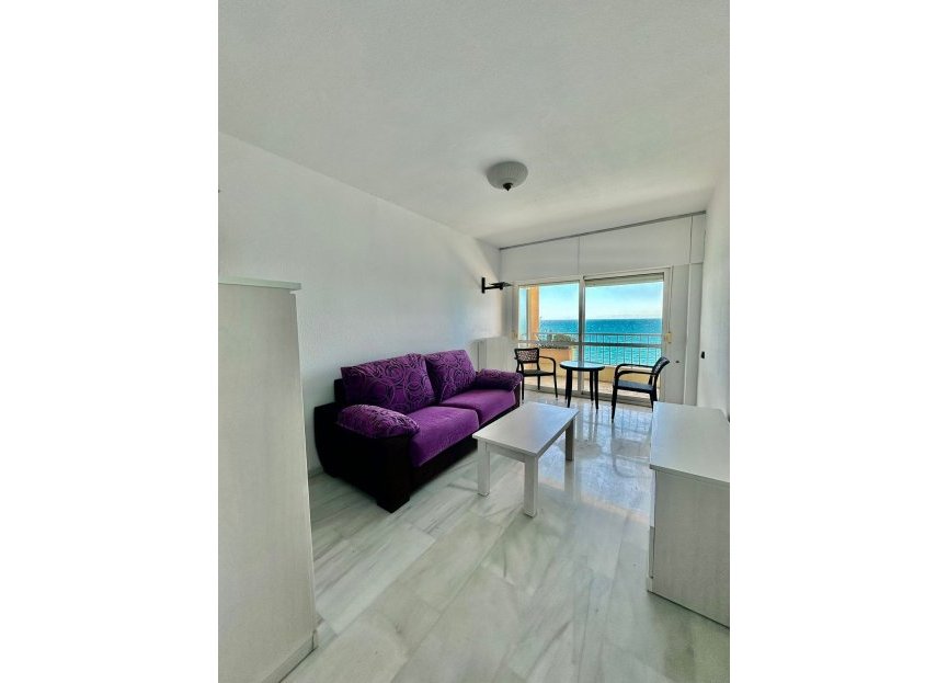 Resale - Apartment - Top Floor Studio - Marbella - Marbella Centro
