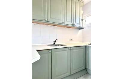 Resale - Apartment - Top Floor Studio - Marbella - Marbella Centro