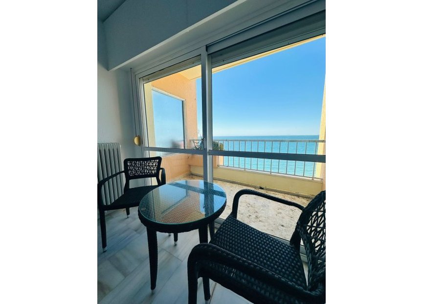 Resale - Apartment - Top Floor Studio - Marbella - Marbella Centro