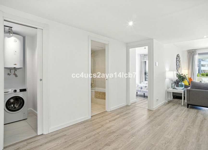 Reventa - Ground floor apartment - Estepona - Estepona Centro