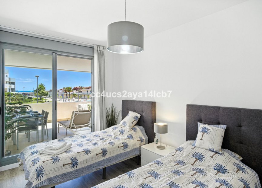 Reventa - Ground floor apartment - Estepona - Estepona Centro