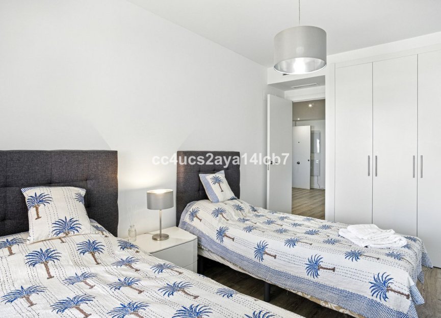 Reventa - Ground floor apartment - Estepona - Estepona Centro