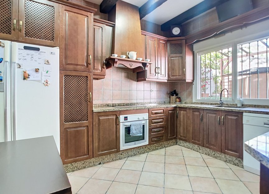 Resale - House - Semi-Detached House - Benalmádena - Arroyo de la Miel