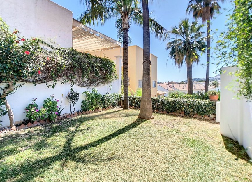 Resale - House - Semi-Detached House - Benalmádena - Arroyo de la Miel