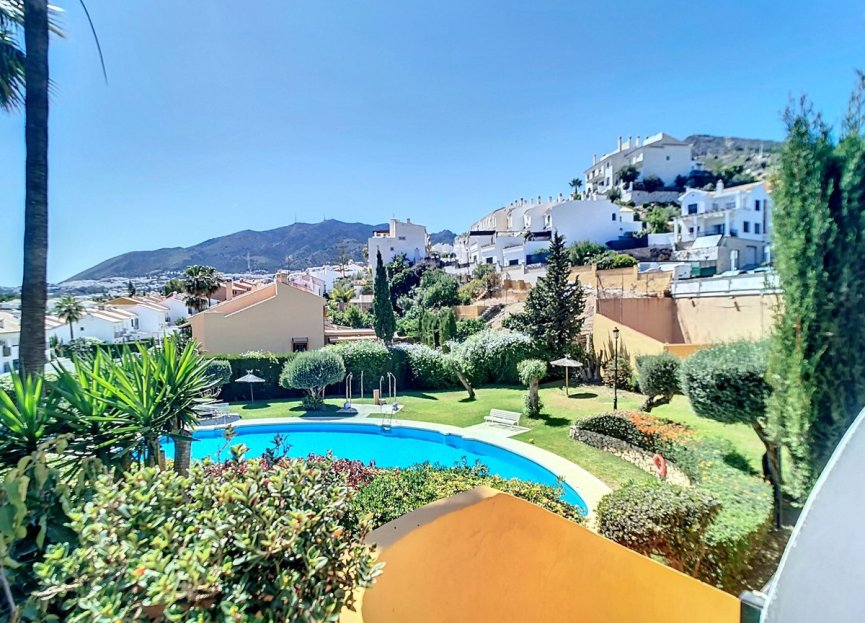 Resale - House - Semi-Detached House - Benalmádena - Arroyo de la Miel