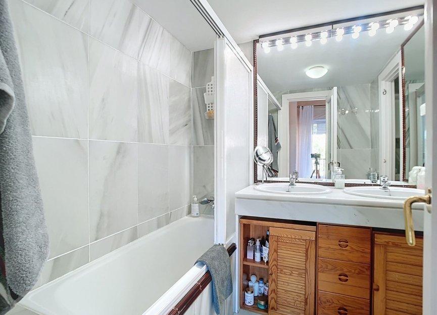 Resale - House - Semi-Detached House - Benalmádena - Arroyo de la Miel