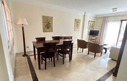 Resale - Apartment - Middle Floor Apartment - Marbella - Puerto Banús