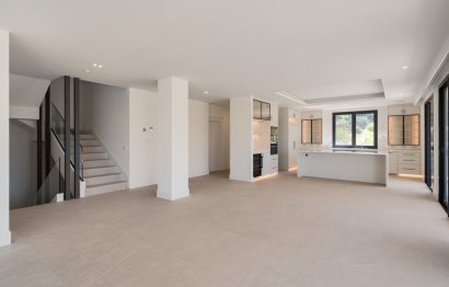 Resale - House - Detached Villa - Estepona - Estepona Centro