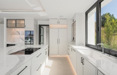 Resale - House - Detached Villa - Estepona - Estepona Centro